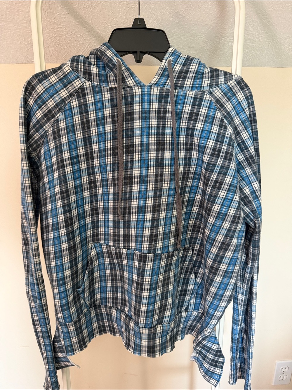 Frank & Eileen Lab Tee blue plaid cotton pullover hoodie - size M